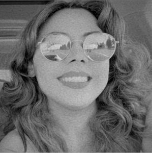 Meet your Posher, Omaima